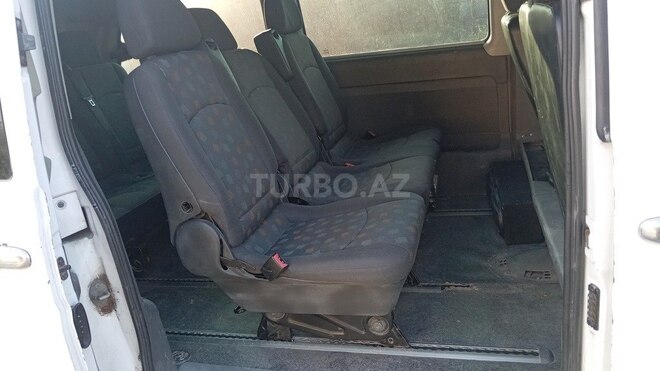 Mercedes Vito 120 CDI-6