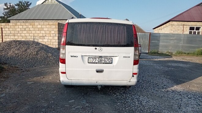 Mercedes Vito 120 CDI-4