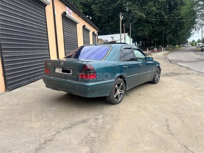 Mercedes C 200-4
