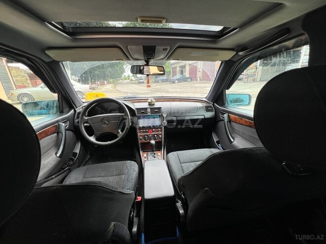Mercedes C 200-6