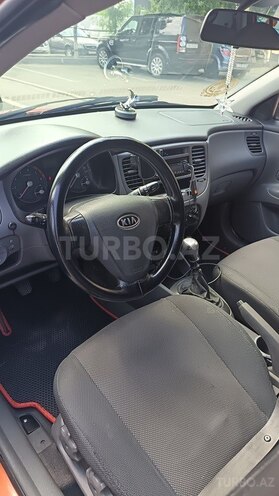 Kia Rio-6