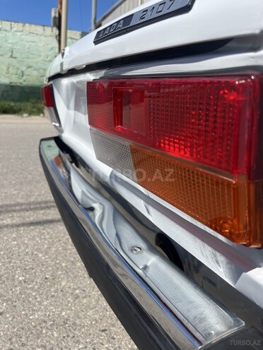 LADA (VAZ) 2107-7