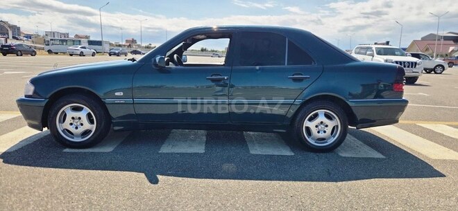 Mercedes C 180-3