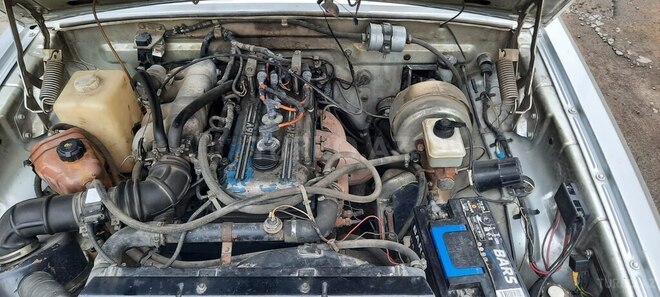 GAZ 3110 "Volga"-6