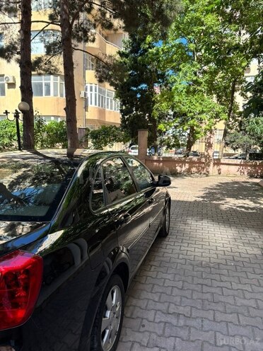 Chevrolet Lacetti-4