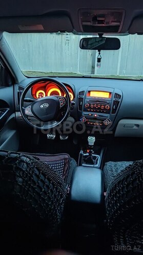 Kia Ceed-4