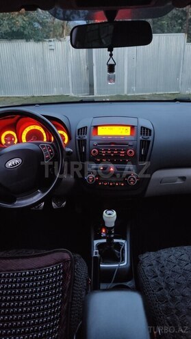 Kia Ceed-5