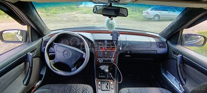Mercedes C 220-3