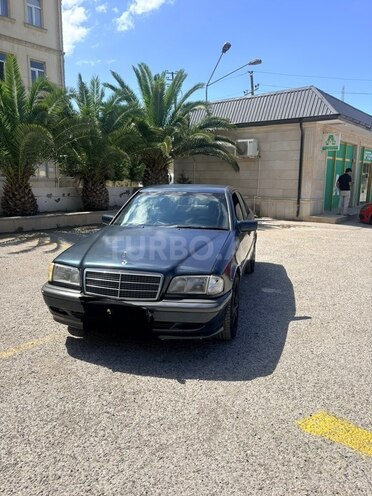 Mercedes C 180-6