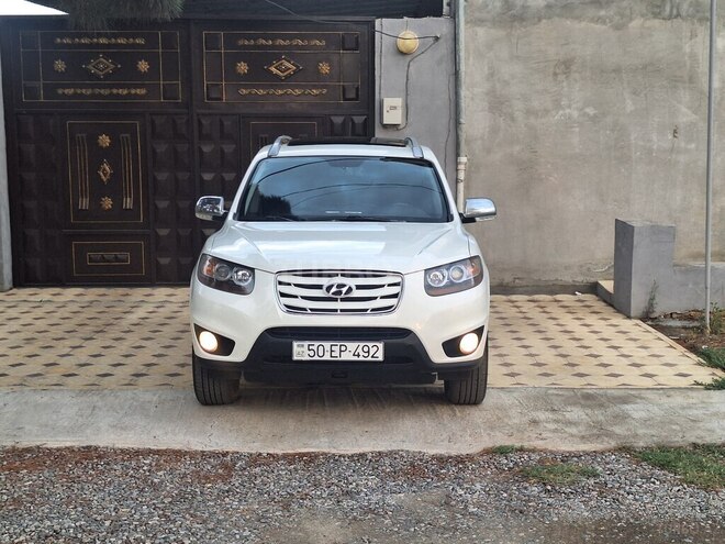 Hyundai Santa Fe-1