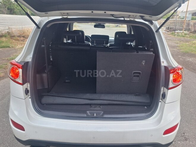 Hyundai Santa Fe-8