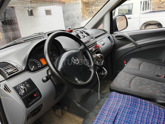 Mercedes Vito 115 CDI-3