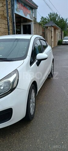 Kia Rio-3