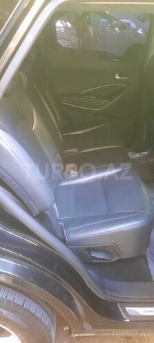 Hyundai Santa Fe-10