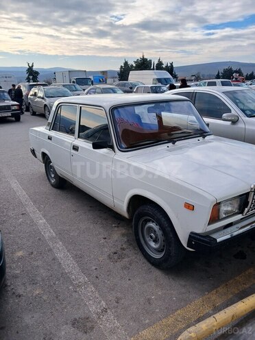 LADA (VAZ) 2107-4