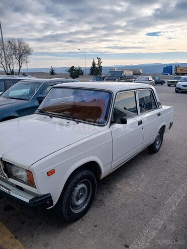 LADA (VAZ) 2107-5
