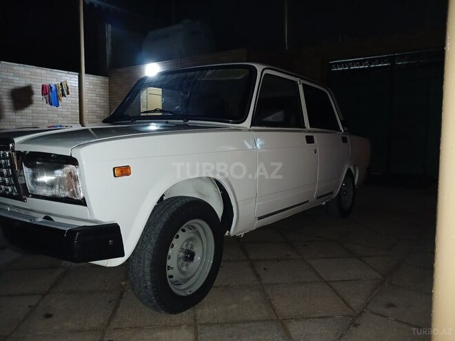 LADA (VAZ) 2107-9