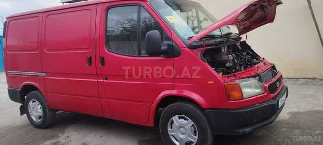 Ford Transit-5