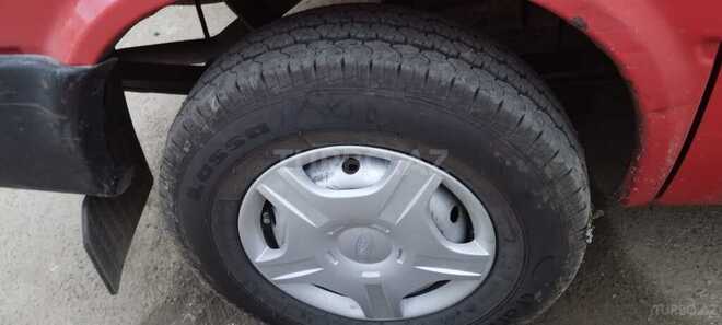 Ford Transit-8