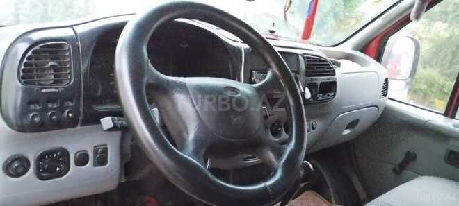 Ford Transit-10