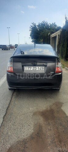 Toyota Prius-10