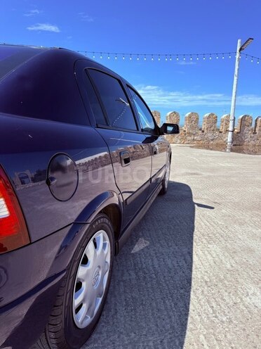 Opel Astra-4