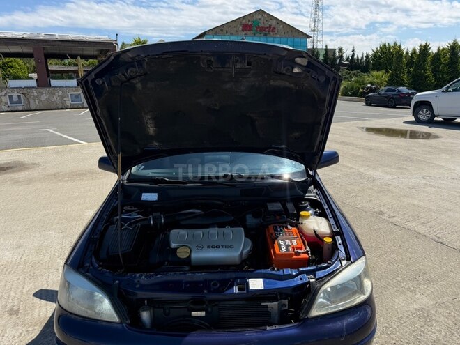 Opel Astra-13
