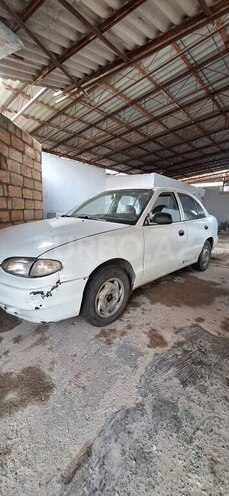 Hyundai Accent-3