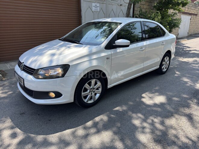 Volkswagen Polo-3