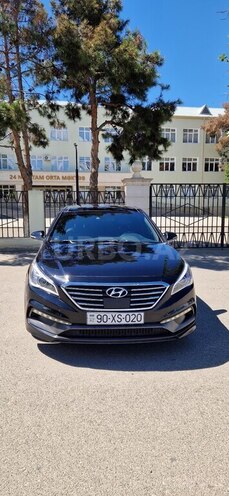 Hyundai Sonata-1