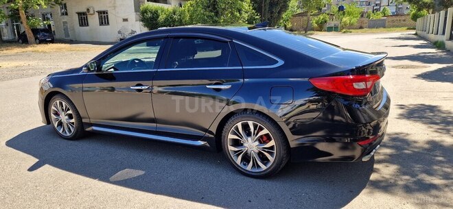 Hyundai Sonata-4