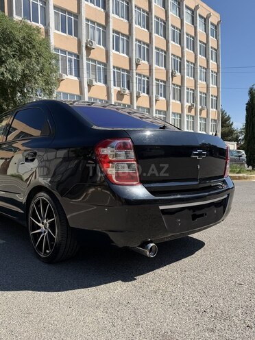 Chevrolet Cobalt-8