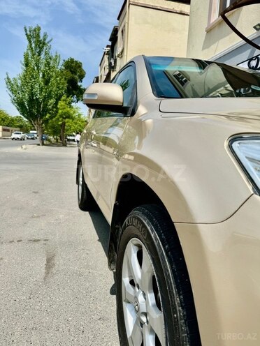 Toyota RAV4-3