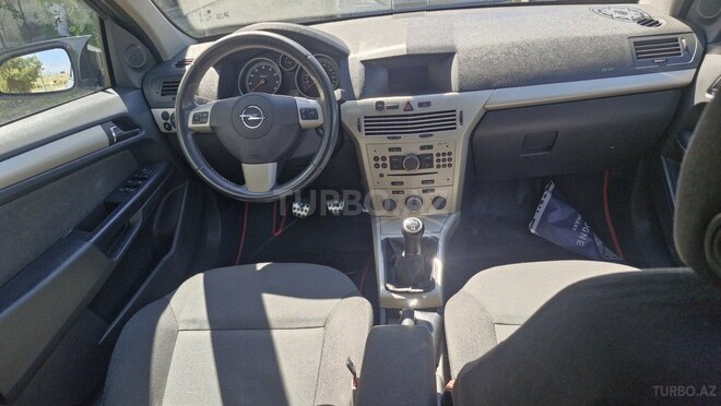Opel Astra-3