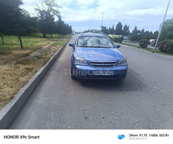 Chevrolet Lacetti-1