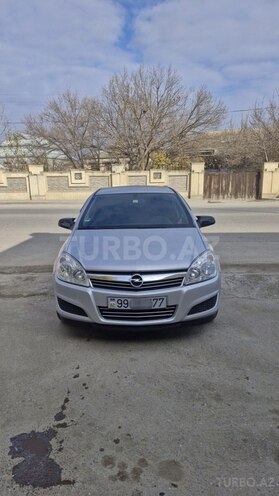 Opel Astra-11