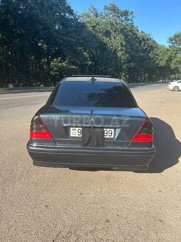 Mercedes C 240-2