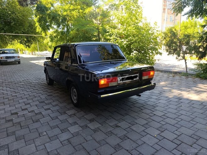 LADA (VAZ) 2107-4