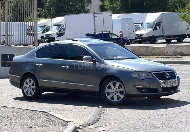 Volkswagen Passat-11