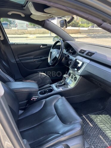 Volkswagen Passat-13
