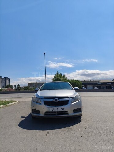 Chevrolet Cruze-1