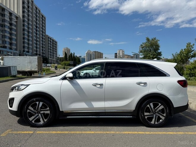 Kia Sorento-4