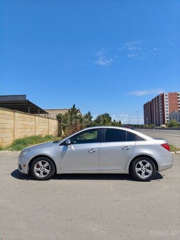 Chevrolet Cruze-4