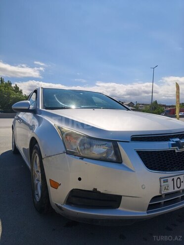 Chevrolet Cruze-8