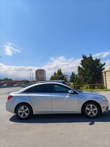 Chevrolet Cruze-5