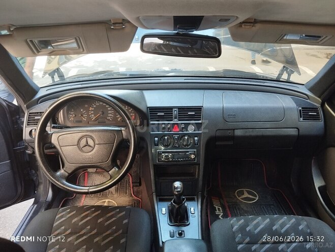 Mercedes C 180-5