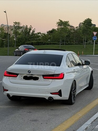 BMW 330-4