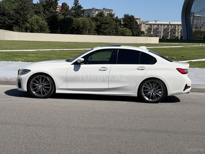 BMW 330-3