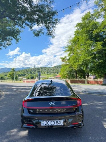 Hyundai Sonata-10