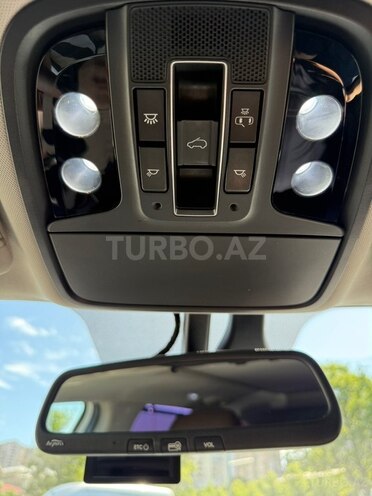 Kia Sorento-17